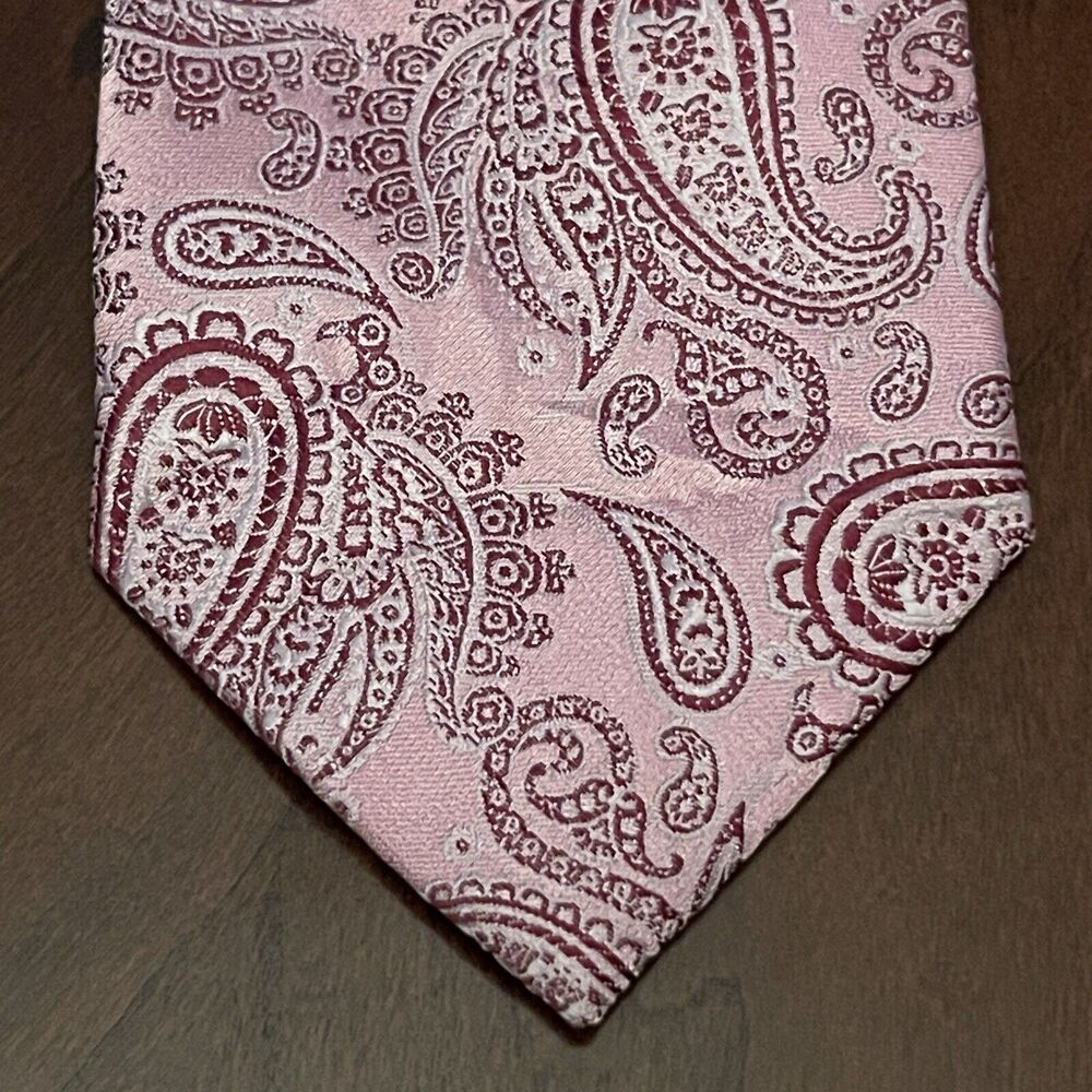 Steve Harvey Celebrity Edition Pink 100% Polyester Men’s Neck Tie Made In China